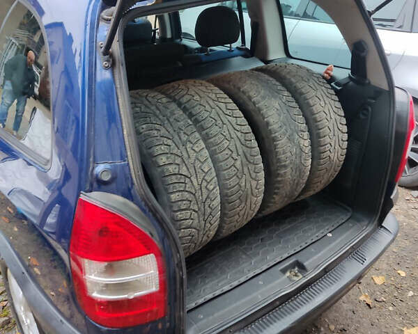 Синий Опель Зафира, объемом двигателя 1.8 л и пробегом 207 тыс. км за 4500 $, фото 9 на Automoto.ua