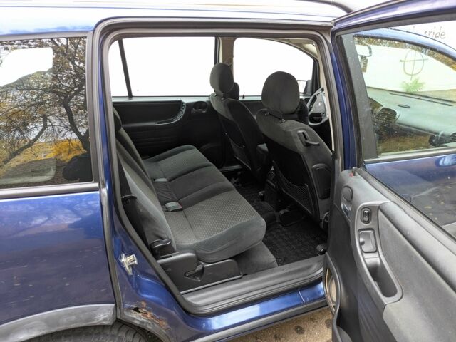 Синій Опель Зафіра, об'ємом двигуна 1.8 л та пробігом 540 тис. км за 3200 $, фото 18 на Automoto.ua