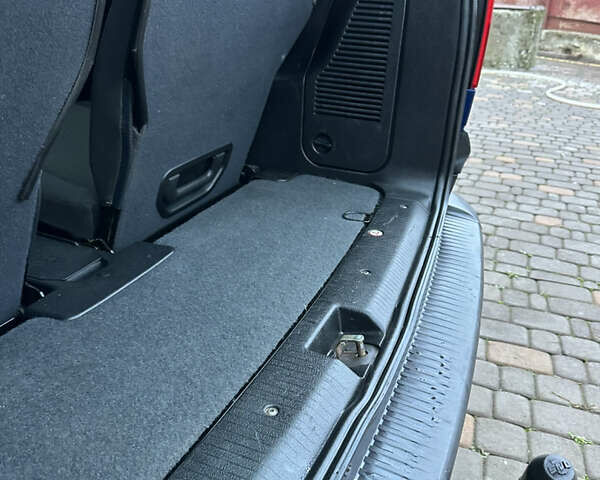 Синий Опель Зафира, объемом двигателя 1.6 л и пробегом 230 тыс. км за 3650 $, фото 85 на Automoto.ua