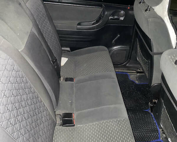 Синий Опель Зафира, объемом двигателя 1.8 л и пробегом 354 тыс. км за 3900 $, фото 6 на Automoto.ua