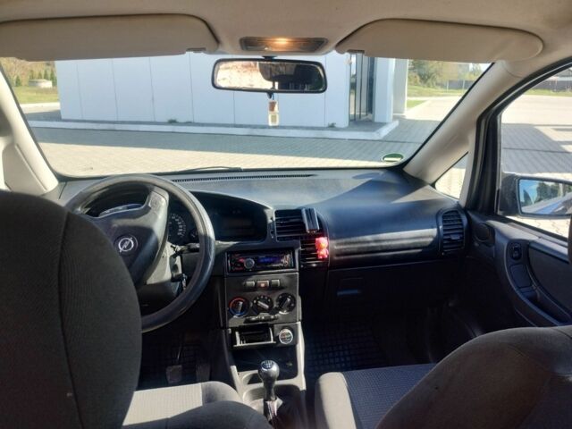 Синій Опель Зафіра, об'ємом двигуна 1.6 л та пробігом 236 тис. км за 3100 $, фото 7 на Automoto.ua