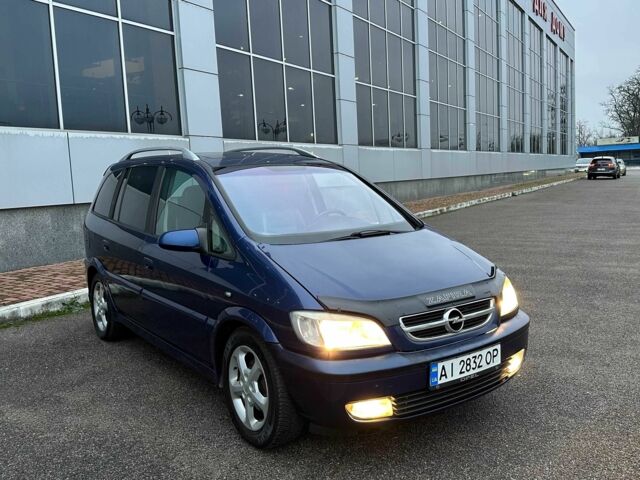 Синий Опель Зафира, объемом двигателя 2.2 л и пробегом 379 тыс. км за 3990 $, фото 7 на Automoto.ua