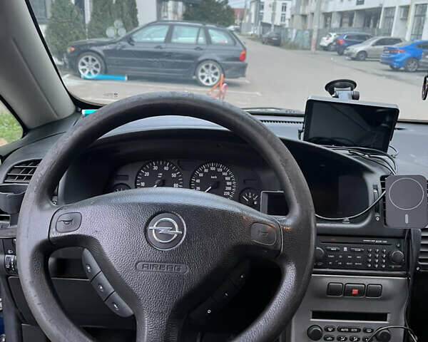 Синій Опель Зафіра, об'ємом двигуна 1.8 л та пробігом 204 тис. км за 5000 $, фото 7 на Automoto.ua