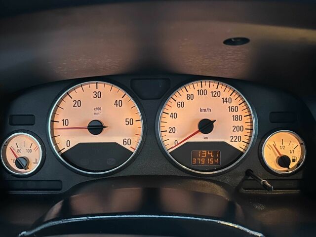 Синий Опель Зафира, объемом двигателя 2.2 л и пробегом 379 тыс. км за 3990 $, фото 15 на Automoto.ua