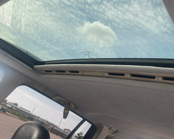 Синий Опель Зафира, объемом двигателя 2.17 л и пробегом 350 тыс. км за 4650 $, фото 12 на Automoto.ua