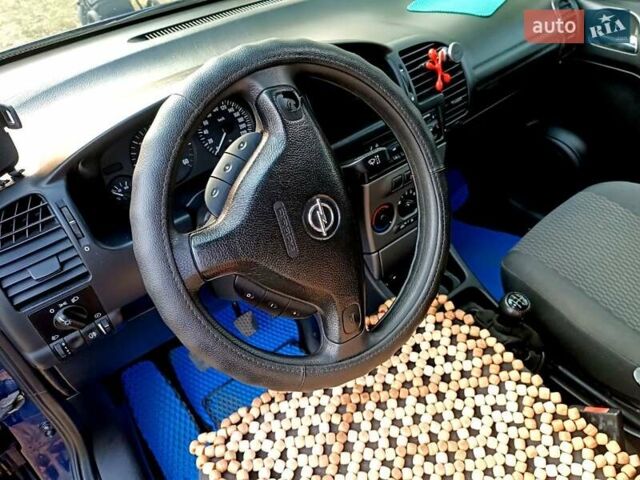 Синій Опель Зафіра, об'ємом двигуна 0 л та пробігом 260 тис. км за 4800 $, фото 9 на Automoto.ua