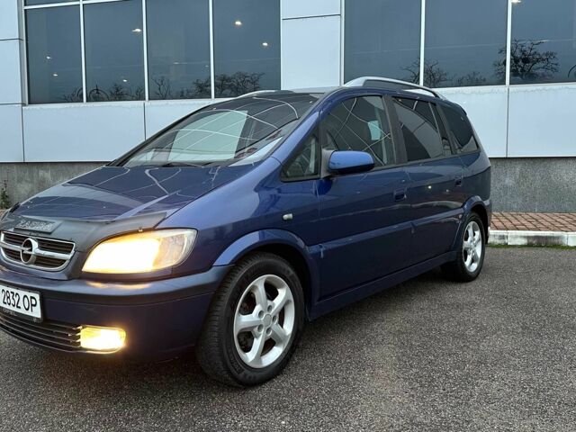 Синий Опель Зафира, объемом двигателя 2.2 л и пробегом 379 тыс. км за 3990 $, фото 6 на Automoto.ua