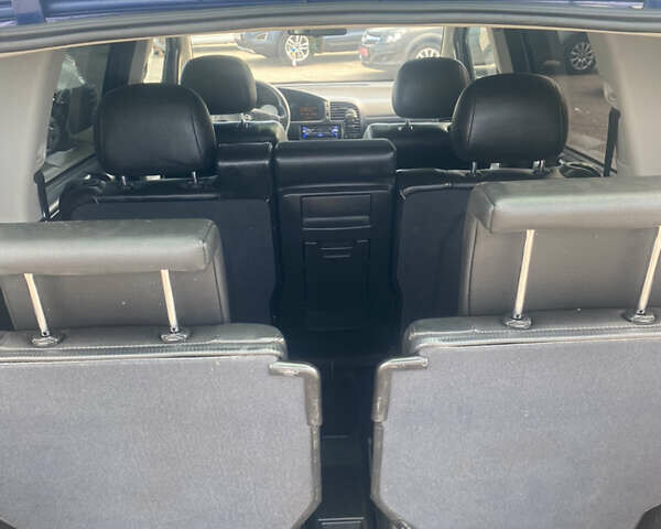 Синий Опель Зафира, объемом двигателя 2.17 л и пробегом 350 тыс. км за 4650 $, фото 10 на Automoto.ua