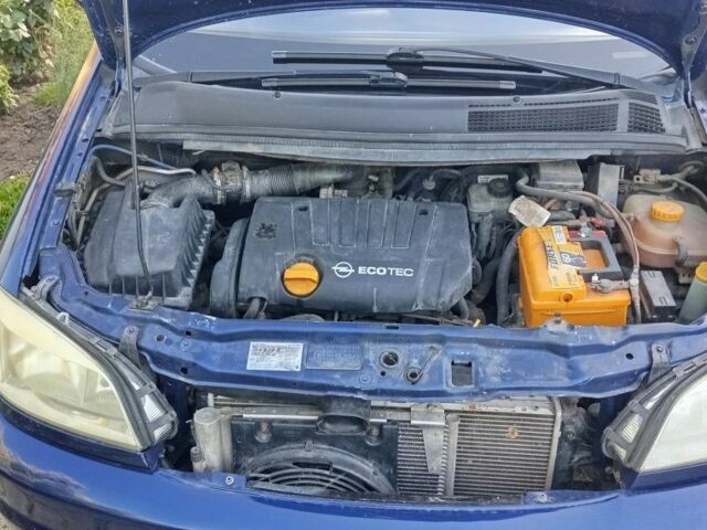 Синий Опель Зафира, объемом двигателя 1.8 л и пробегом 263 тыс. км за 4600 $, фото 6 на Automoto.ua