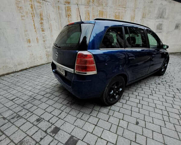 Синій Опель Зафіра, об'ємом двигуна 1.91 л та пробігом 240 тис. км за 4750 $, фото 1 на Automoto.ua