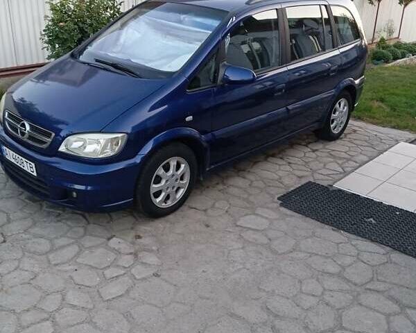Синий Опель Зафира, объемом двигателя 1.8 л и пробегом 263 тыс. км за 4600 $, фото 9 на Automoto.ua