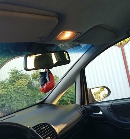 Синий Опель Зафира, объемом двигателя 1.8 л и пробегом 263 тыс. км за 4600 $, фото 6 на Automoto.ua