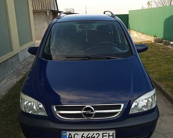 Синий Опель Зафира, объемом двигателя 1.8 л и пробегом 250 тыс. км за 4000 $, фото 4 на Automoto.ua