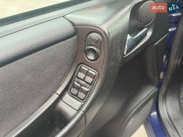 Синий Опель Зафира, объемом двигателя 2 л и пробегом 340 тыс. км за 5490 $, фото 15 на Automoto.ua