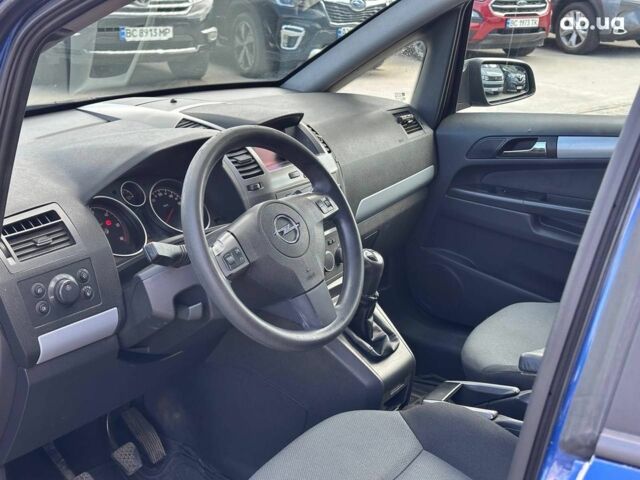 Синий Опель Зафира, объемом двигателя 1.9 л и пробегом 327 тыс. км за 4990 $, фото 16 на Automoto.ua