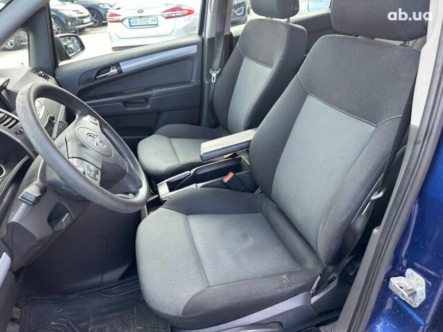 Синий Опель Зафира, объемом двигателя 1.9 л и пробегом 327 тыс. км за 4990 $, фото 15 на Automoto.ua