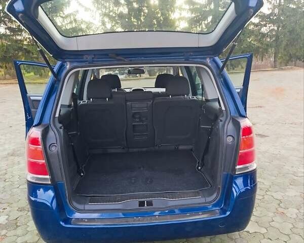 Синій Опель Зафіра, об'ємом двигуна 1.6 л та пробігом 166 тис. км за 5700 $, фото 7 на Automoto.ua