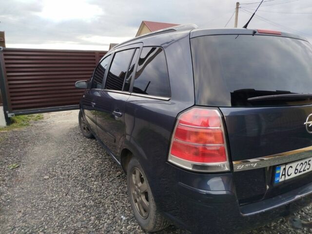 Синій Опель Зафіра, об'ємом двигуна 1.6 л та пробігом 287 тис. км за 3500 $, фото 5 на Automoto.ua