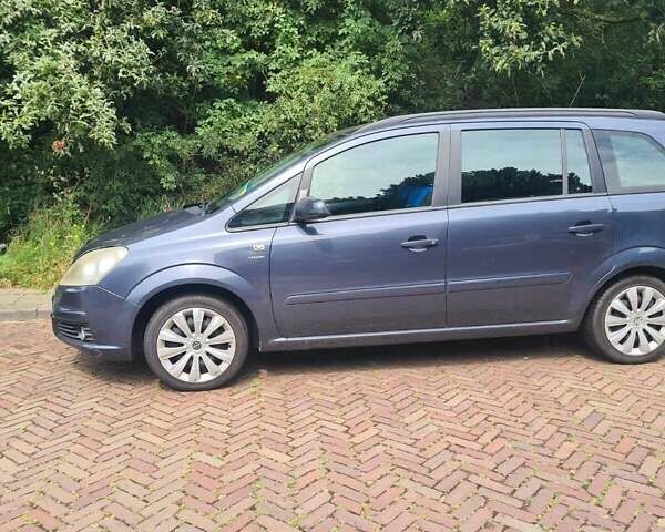 Синій Опель Зафіра, об'ємом двигуна 1.8 л та пробігом 180 тис. км за 5800 $, фото 5 на Automoto.ua