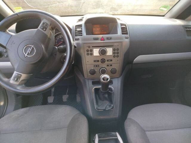 Синій Опель Зафіра, об'ємом двигуна 1.6 л та пробігом 287 тис. км за 3500 $, фото 8 на Automoto.ua