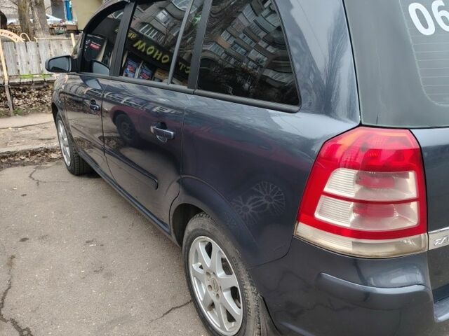 Синій Опель Зафіра, об'ємом двигуна 1.9 л та пробігом 310 тис. км за 6800 $, фото 2 на Automoto.ua