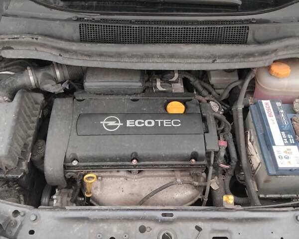 Синий Опель Зафира, объемом двигателя 1.6 л и пробегом 198 тыс. км за 5500 $, фото 9 на Automoto.ua