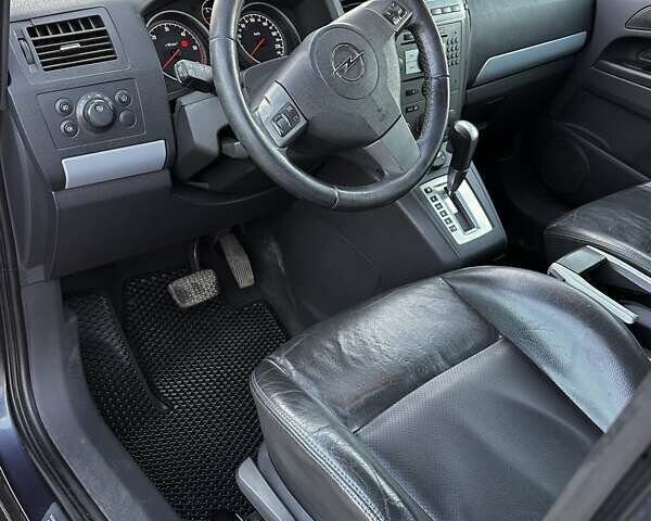Синий Опель Зафира, объемом двигателя 1.91 л и пробегом 284 тыс. км за 5700 $, фото 9 на Automoto.ua