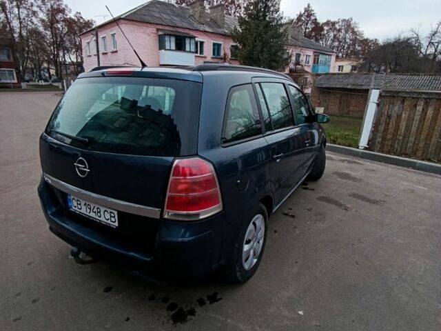 Синий Опель Зафира, объемом двигателя 1.6 л и пробегом 198 тыс. км за 5500 $, фото 3 на Automoto.ua