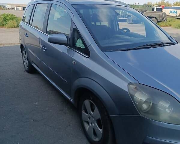 Опель Зафира 2006 в Кагарлыке на Automoto.ua Синий Опель Зафира, объемом двигателя 1.91 л и пробегом 209 тыс. км за 5500 $, фото 2 на Automoto.ua