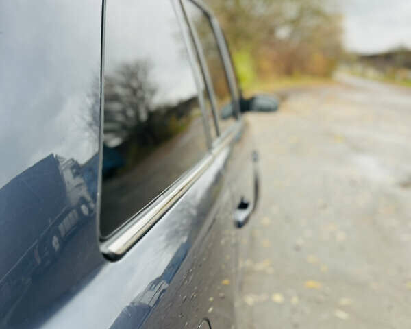 Синий Опель Зафира, объемом двигателя 1.6 л и пробегом 288 тыс. км за 4250 $, фото 7 на Automoto.ua