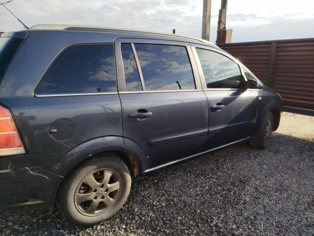 Синій Опель Зафіра, об'ємом двигуна 1.6 л та пробігом 287 тис. км за 3500 $, фото 1 на Automoto.ua