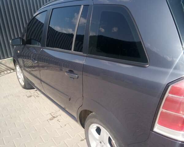 Синій Опель Зафіра, об'ємом двигуна 1.9 л та пробігом 299 тис. км за 5600 $, фото 1 на Automoto.ua