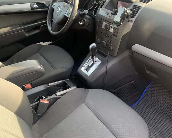 Синій Опель Зафіра, об'ємом двигуна 1.91 л та пробігом 284 тис. км за 5300 $, фото 4 на Automoto.ua