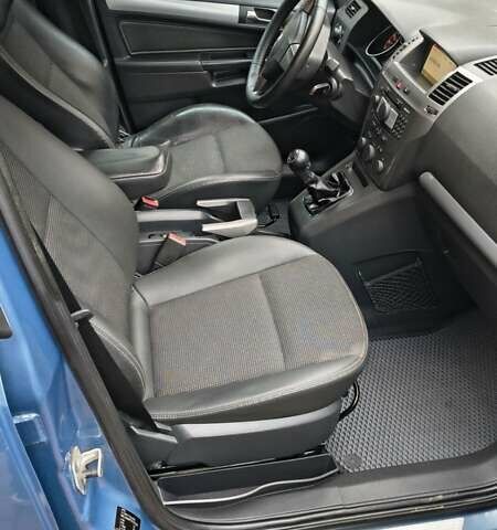 Синій Опель Зафіра, об'ємом двигуна 2.17 л та пробігом 300 тис. км за 5400 $, фото 9 на Automoto.ua