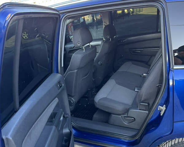 Опель Зафира 2007 в Теребовле на Automoto.ua Синий Опель Зафира, объемом двигателя 1.91 л и пробегом 270 тыс. км за 5950 $, фото 19 на Automoto.ua