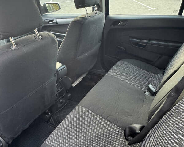 Синій Опель Зафіра, об'ємом двигуна 2.2 л та пробігом 203 тис. км за 4799 $, фото 12 на Automoto.ua