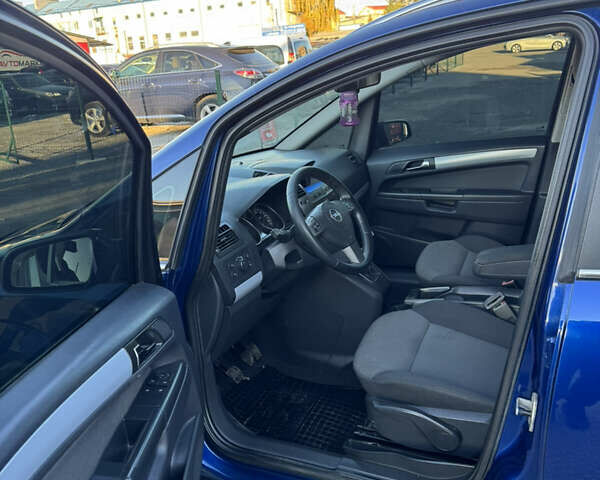 Опель Зафира 2007 в Теребовле на Automoto.ua Синий Опель Зафира, объемом двигателя 1.91 л и пробегом 270 тыс. км за 5950 $, фото 17 на Automoto.ua