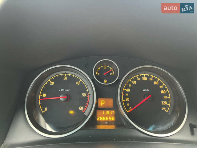 Синій Опель Зафіра, об'ємом двигуна 1.9 л та пробігом 288 тис. км за 7200 $, фото 11 на Automoto.ua