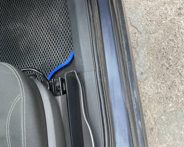 Синий Опель Зафира, объемом двигателя 1.8 л и пробегом 229 тыс. км за 6200 $, фото 5 на Automoto.ua