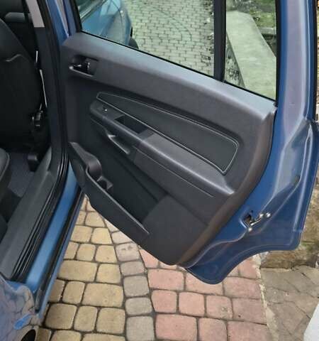 Синій Опель Зафіра, об'ємом двигуна 2.17 л та пробігом 300 тис. км за 5400 $, фото 10 на Automoto.ua