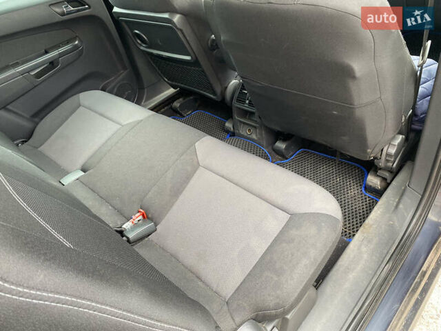 Синий Опель Зафира, объемом двигателя 1.8 л и пробегом 229 тыс. км за 6200 $, фото 4 на Automoto.ua