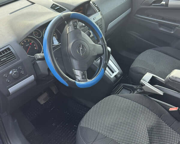 Синій Опель Зафіра, об'ємом двигуна 2.2 л та пробігом 203 тис. км за 4799 $, фото 9 на Automoto.ua