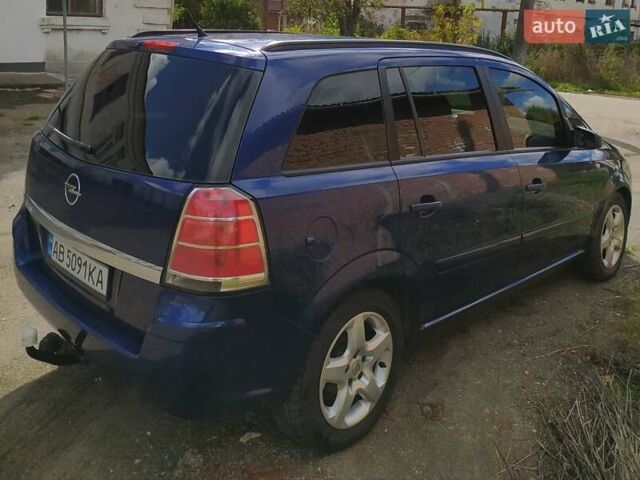 Синий Опель Зафира, объемом двигателя 1.6 л и пробегом 174 тыс. км за 5800 $, фото 6 на Automoto.ua