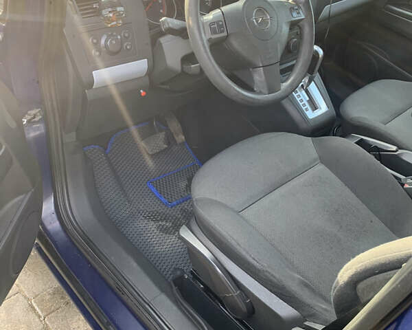 Синій Опель Зафіра, об'ємом двигуна 1.91 л та пробігом 284 тис. км за 5300 $, фото 8 на Automoto.ua