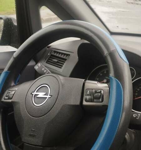 Опель Зафира 2007 в Виннице на Automoto.ua Синий Опель Зафира, объемом двигателя 2.2 л и пробегом 200 тыс. км за 6300 $, фото 3 на Automoto.ua