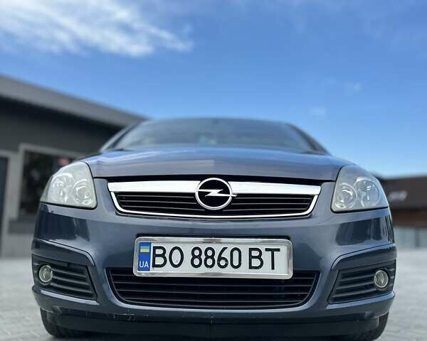 Синий Опель Зафира, объемом двигателя 1.8 л и пробегом 265 тыс. км за 6500 $, фото 26 на Automoto.ua