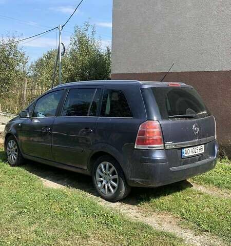 Синий Опель Зафира, объемом двигателя 1.6 л и пробегом 280 тыс. км за 5700 $, фото 10 на Automoto.ua