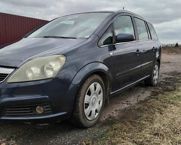 Синий Опель Зафира, объемом двигателя 1.91 л и пробегом 230 тыс. км за 5500 $, фото 3 на Automoto.ua