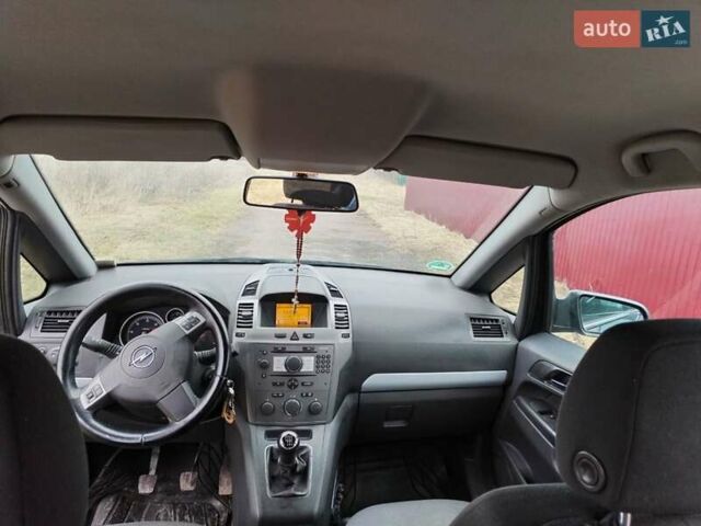 Синий Опель Зафира, объемом двигателя 1.91 л и пробегом 230 тыс. км за 5500 $, фото 14 на Automoto.ua