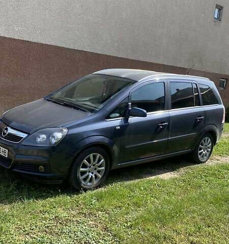 Синий Опель Зафира, объемом двигателя 1.6 л и пробегом 280 тыс. км за 5700 $, фото 14 на Automoto.ua